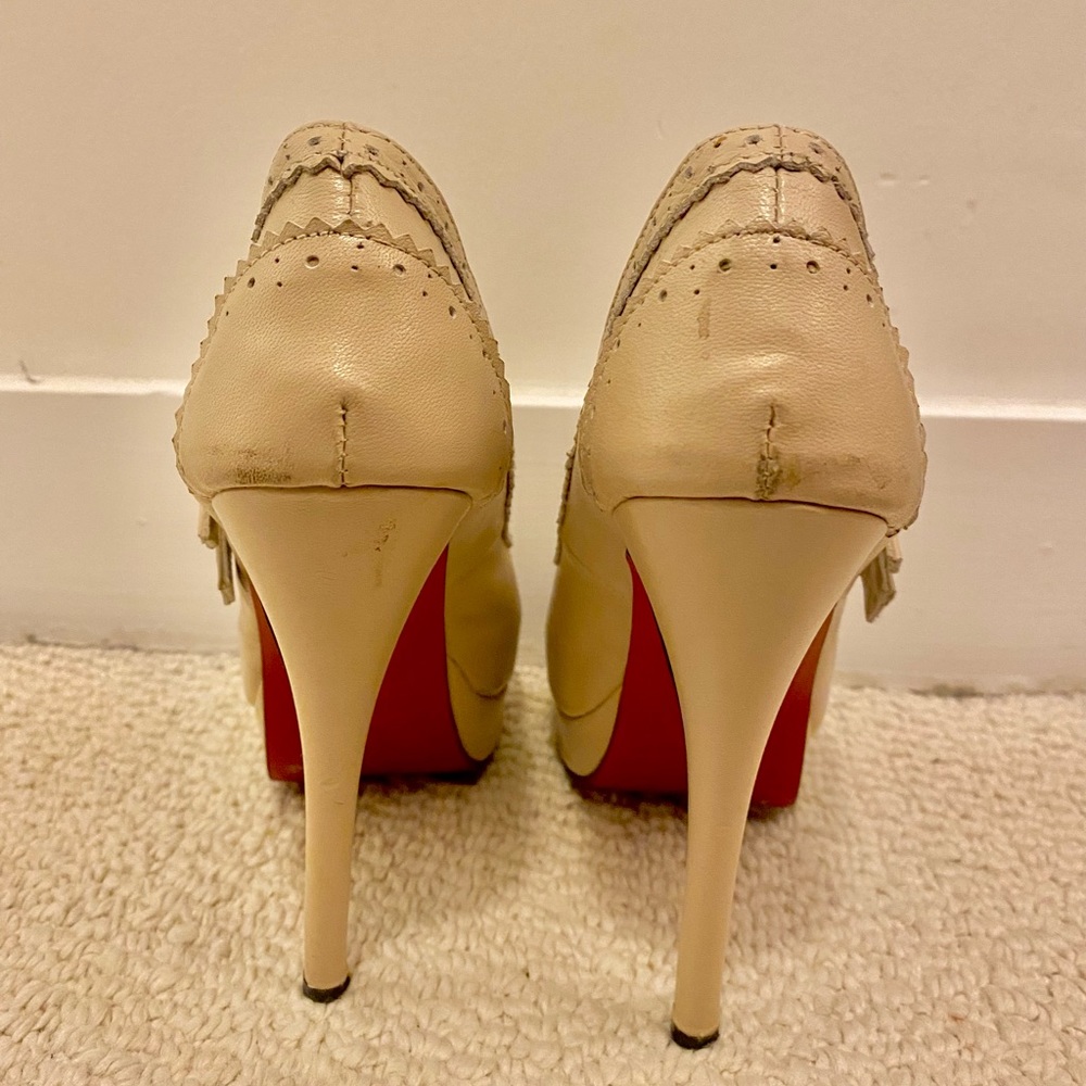 Vintage Nude Louboutins